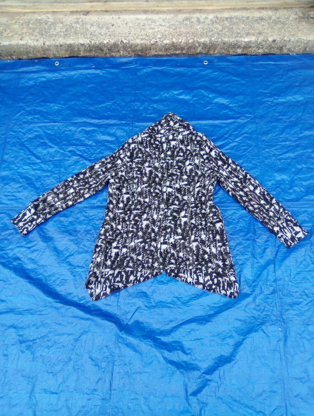 Unitted Color Of Beneton Black & White Patterned Open-Front Cardigan